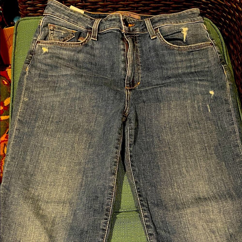 Joe’s Jeans Distressed Size 29 waist